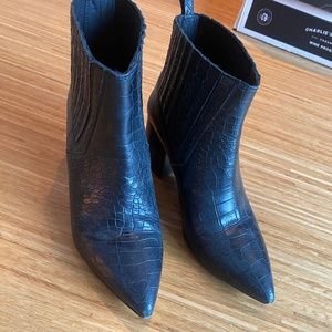 Napoleoni boots size 7